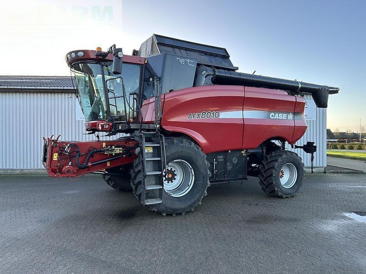 Case-IH 8010 mejetærsker - Moissonneuse-batteuse: photos 1 Case-IH 8010 mejetærsker - Moissonneuse-batteuse: photos 1