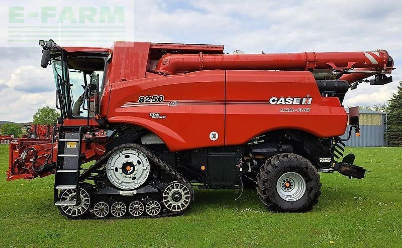 Case-IH axial flow 8250 sts - Moissonneuse-batteuse: photos 2 Case-IH axial flow 8250 sts - Moissonneuse-batteuse: photos 2