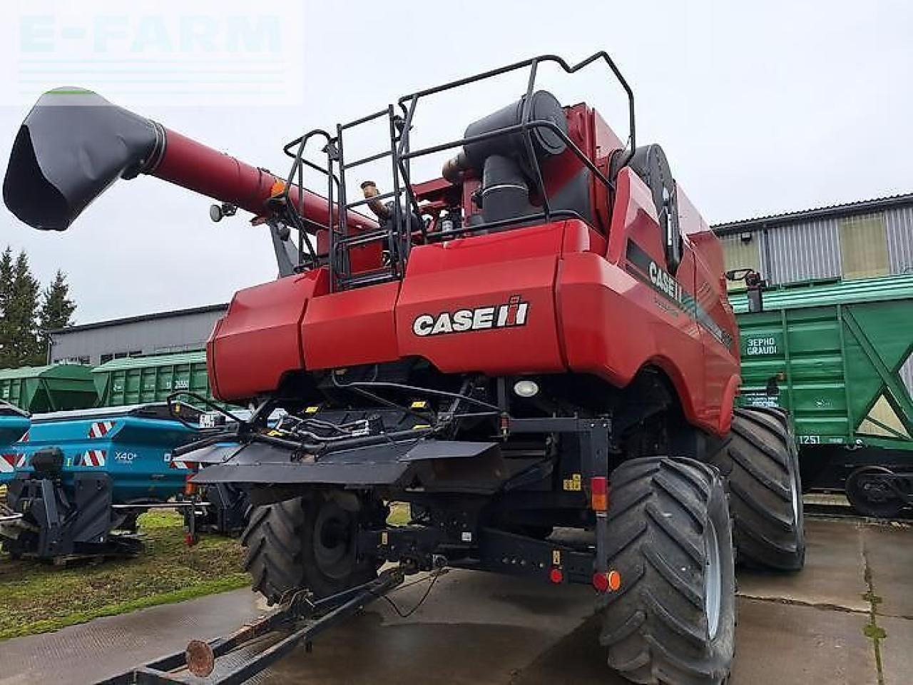 Case-IH axial flow 9120 - Moissonneuse-batteuse: photos 3 Case-IH axial flow 9120 - Moissonneuse-batteuse: photos 3