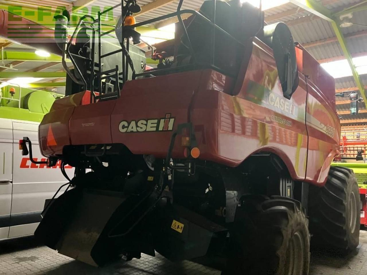 Case-IH axial-flow 9230 - Moissonneuse-batteuse: photos 3 Case-IH axial-flow 9230 - Moissonneuse-batteuse: photos 3