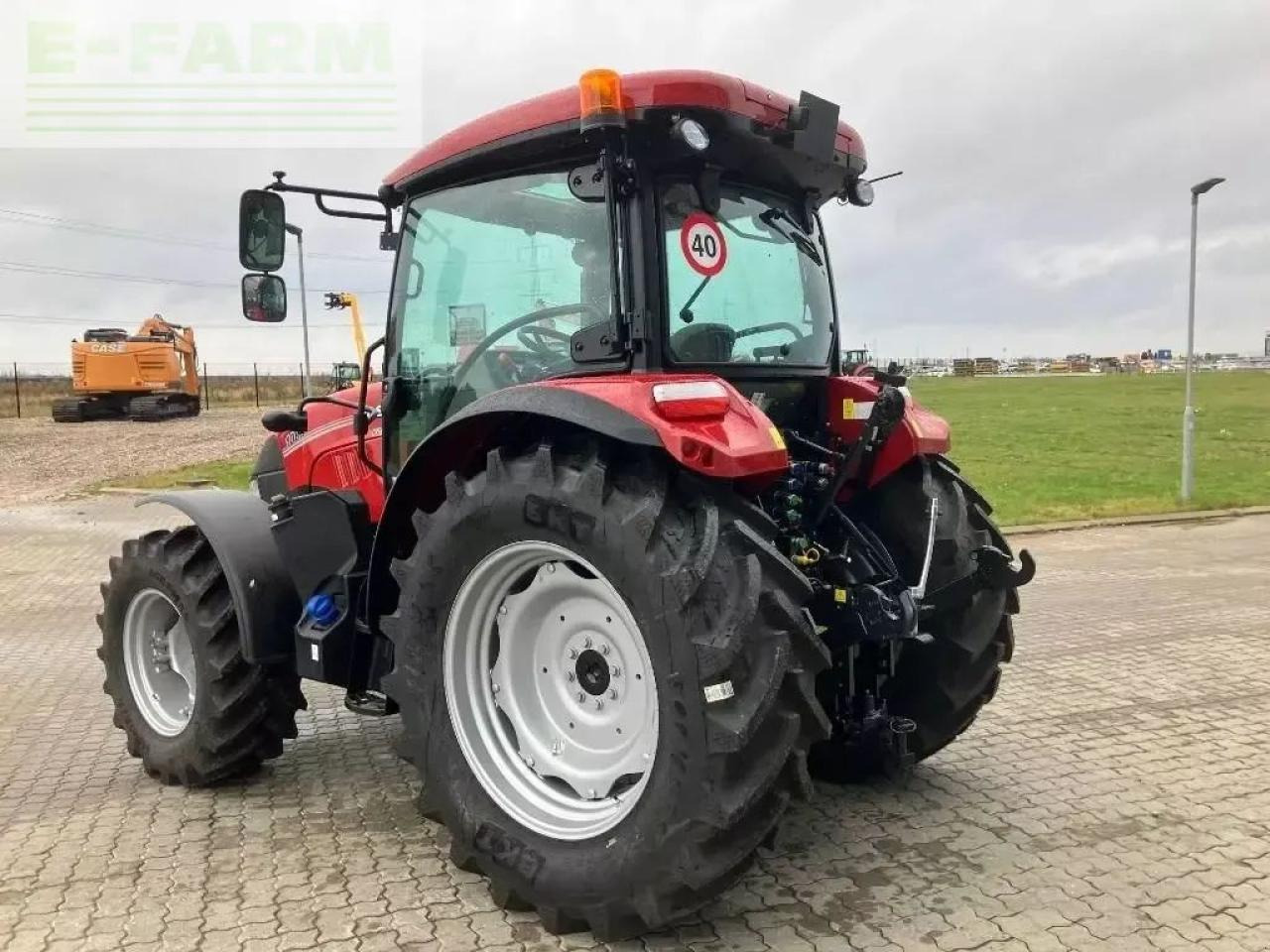 Case-IH farmall 100a - Tracteur agricole: photos 4 Case-IH farmall 100a - Tracteur agricole: photos 4