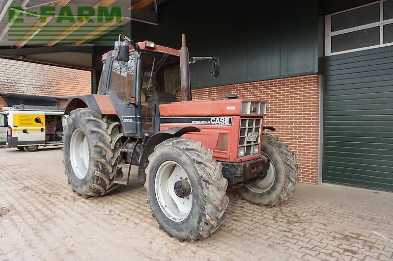 Case-IH ihc 1255 xl - Tracteur agricole: photos 2 Case-IH ihc 1255 xl - Tracteur agricole: photos 2