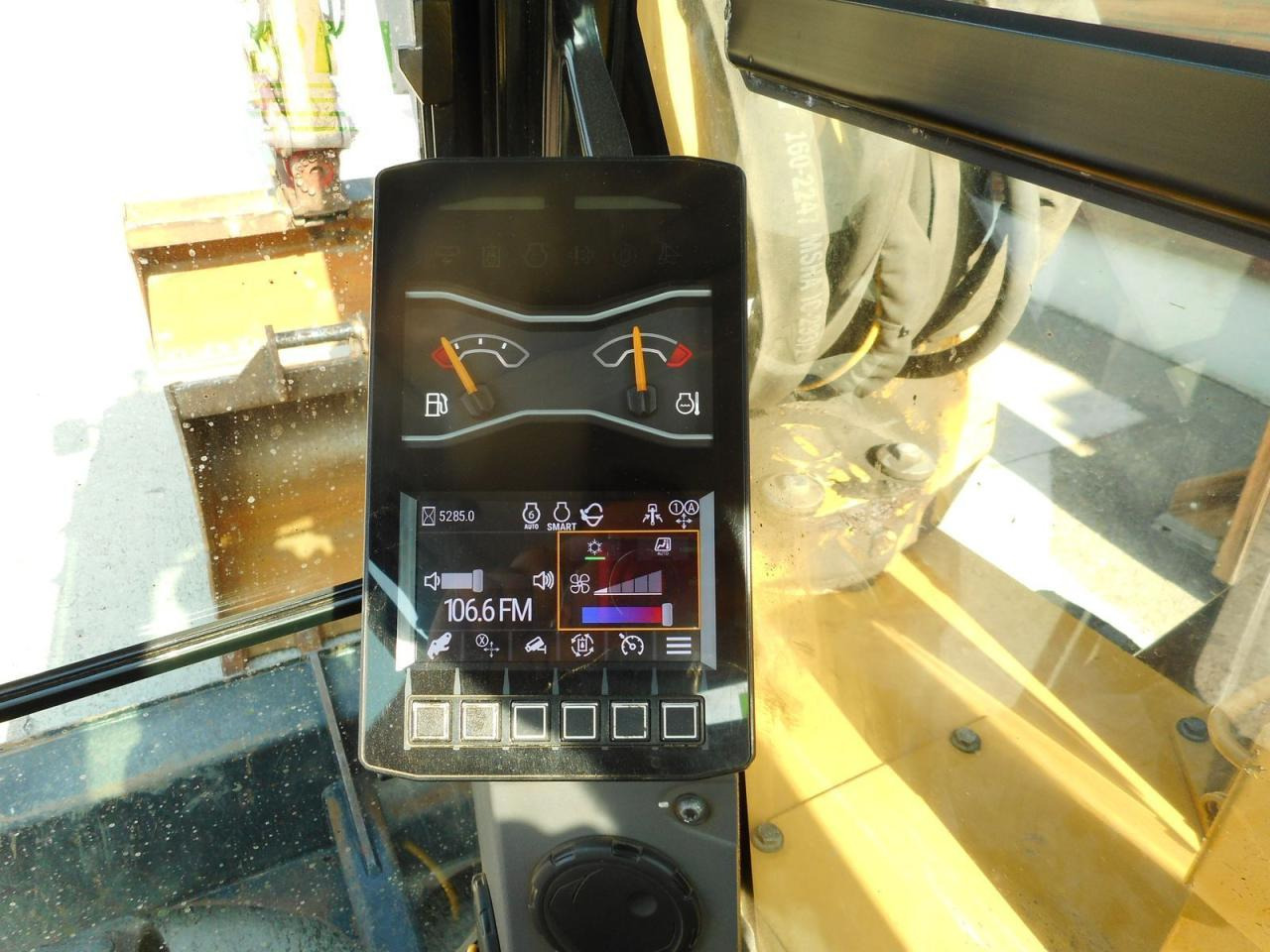 Pelle sur chenille Caterpillar 308cr ( 9t ) powertilt + hydr. sw: photos 9