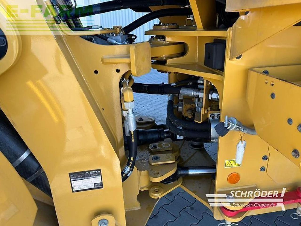 Chargeuse sur pneus Caterpillar 938 hl: photos 12