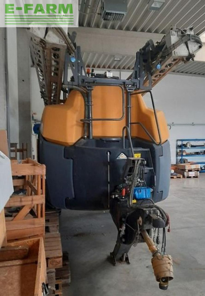 Challenger rg344 - Pulvérisateur traîné: photos 5 Challenger rg344 - Pulvérisateur traîné: photos 5