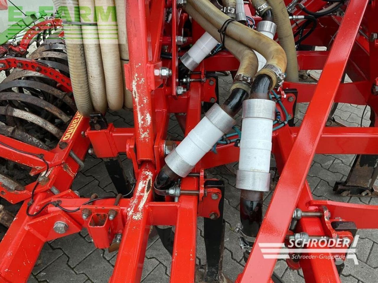 Evers strip till | garanno bi-gps 8 r62 - Décompacteur: photos 4 Evers strip till | garanno bi-gps 8 r62 - Décompacteur: photos 4