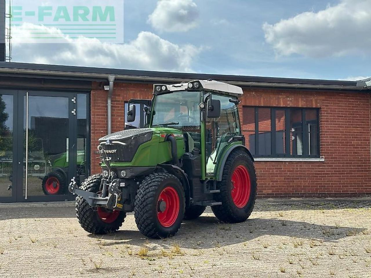 Fendt 209 f vario profi plus setting2 F - Tracteur agricole: photos 1 Fendt 209 f vario profi plus setting2 F - Tracteur agricole: photos 1