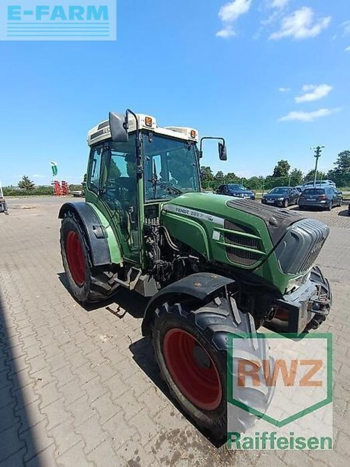 Fendt 209 p vario P - Tracteur agricole: photos 1 Fendt 209 p vario P - Tracteur agricole: photos 1