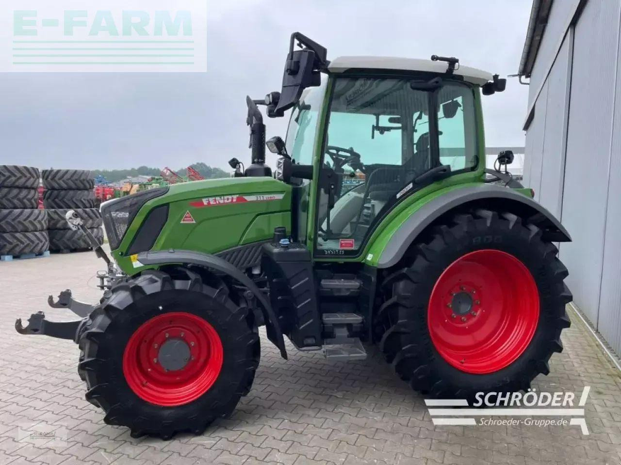 Fendt 311 vario gen4 profi Profi - Tracteur agricole: photos 4 Fendt 311 vario gen4 profi Profi - Tracteur agricole: photos 4