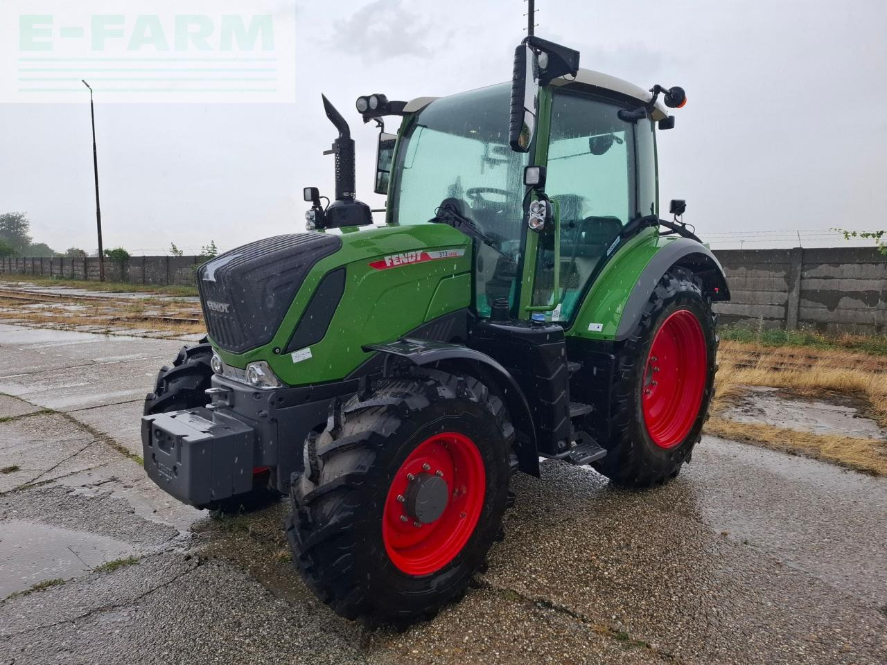 Fendt 312 Vario Gen 4 - Tracteur agricole: photos 1 Fendt 312 Vario Gen 4 - Tracteur agricole: photos 1