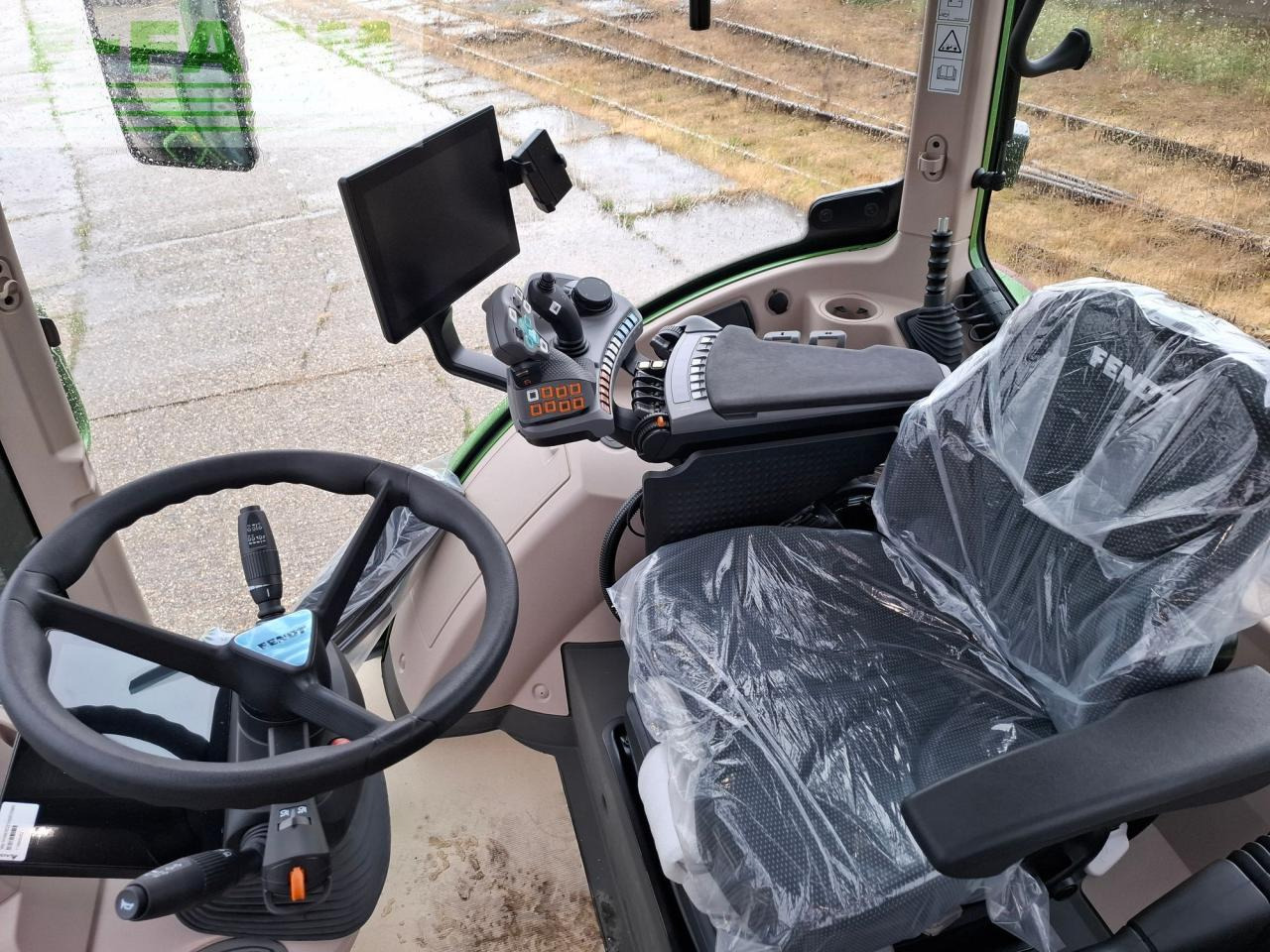 Fendt 312 Vario Gen 4 - Tracteur agricole: photos 5 Fendt 312 Vario Gen 4 - Tracteur agricole: photos 5