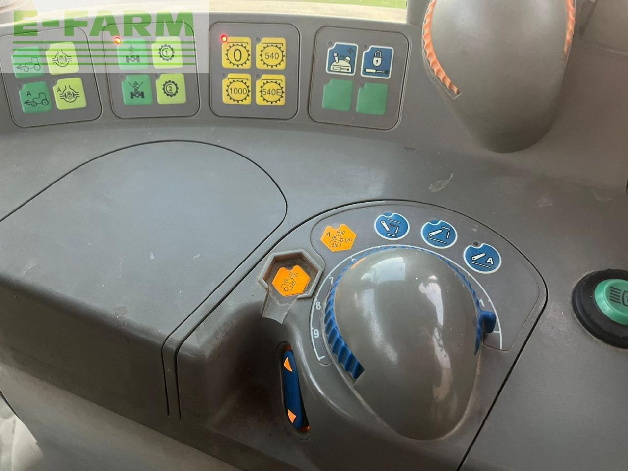 Tracteur agricole Fendt 414 vario: photos 8 Tracteur agricole Fendt 414 vario: photos 8