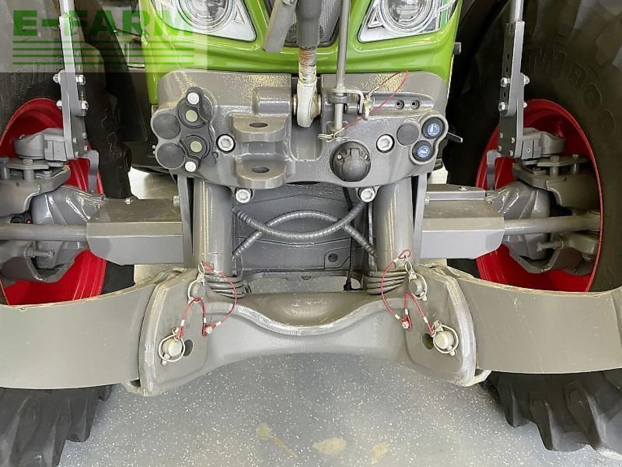 Fendt 718 vario s4 profi plus ProfiPlus - Tracteur agricole: photos 4 Fendt 718 vario s4 profi plus ProfiPlus - Tracteur agricole: photos 4