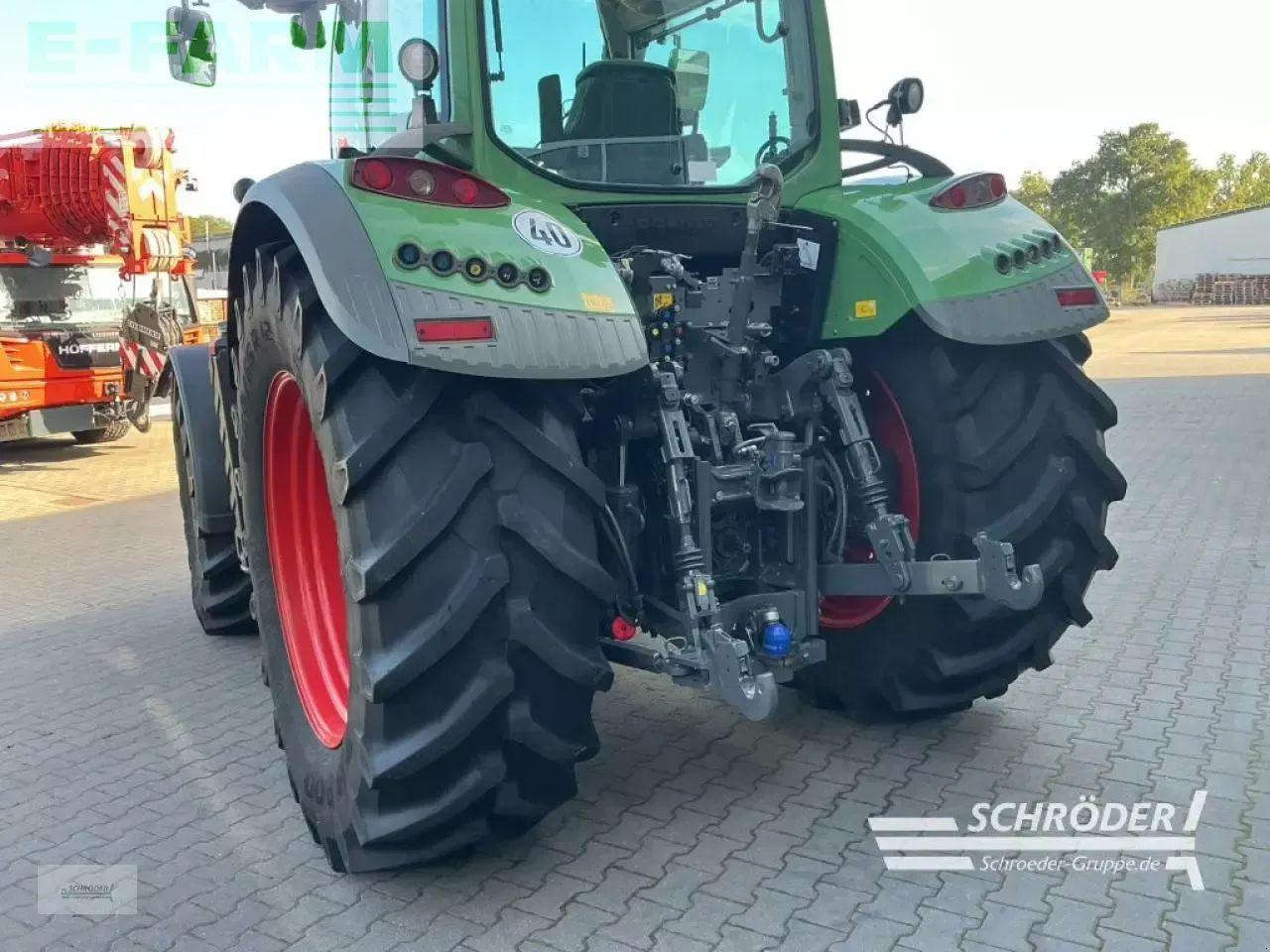 Fendt 718 vario scr profi Profi - Tracteur agricole: photos 5 Fendt 718 vario scr profi Profi - Tracteur agricole: photos 5