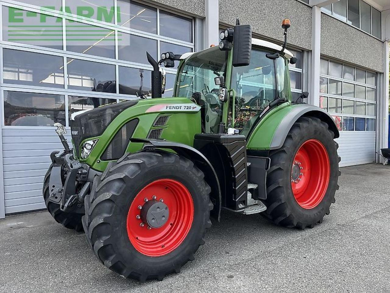 Fendt 720 vario - Tracteur agricole: photos 1 Fendt 720 vario - Tracteur agricole: photos 1