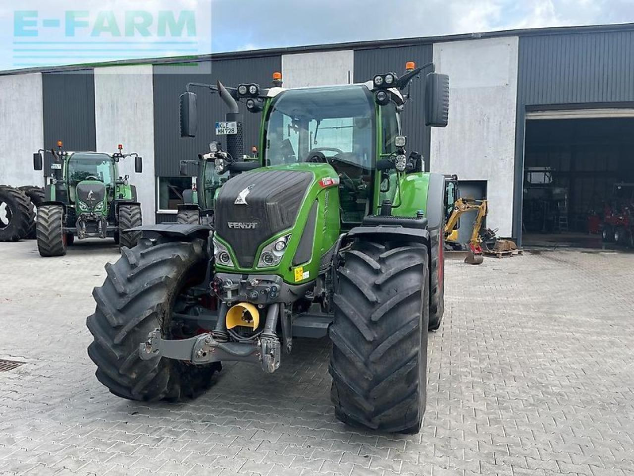 Fendt 724 gen6 profi+ - Tracteur agricole: photos 3 Fendt 724 gen6 profi+ - Tracteur agricole: photos 3
