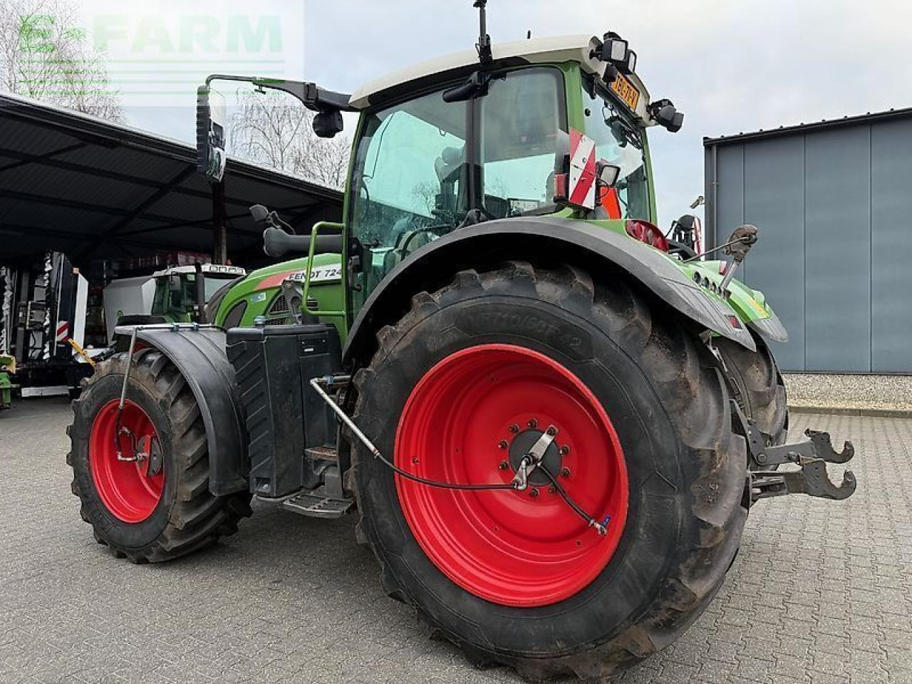 Tracteur agricole Fendt 724 s4: photos 6