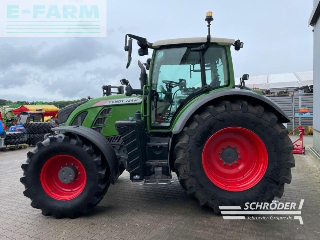 Fendt 724 s4 power plus rtk - Tracteur agricole: photos 4 Fendt 724 s4 power plus rtk - Tracteur agricole: photos 4