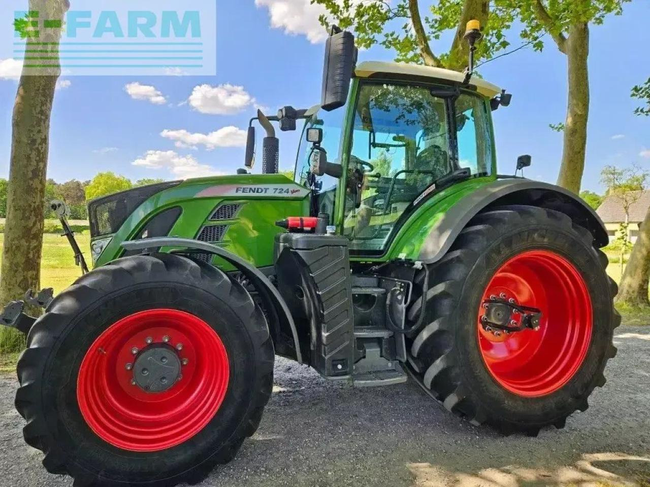 Fendt 724 s4 profi plus (718 720 722 ) - Tracteur agricole: photos 5 Fendt 724 s4 profi plus (718 720 722 ) - Tracteur agricole: photos 5