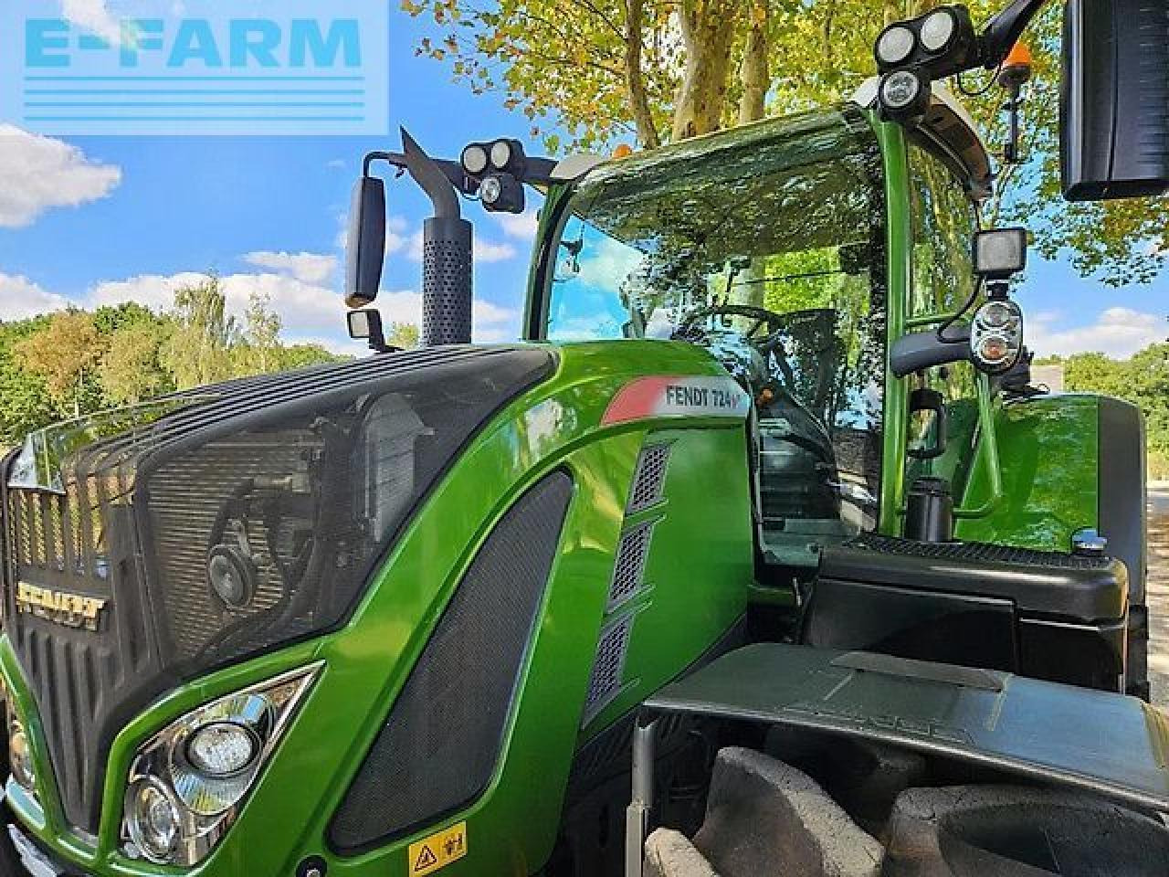 Fendt 724 s4 profi plus (718 720 722 ) - Tracteur agricole: photos 3 Fendt 724 s4 profi plus (718 720 722 ) - Tracteur agricole: photos 3