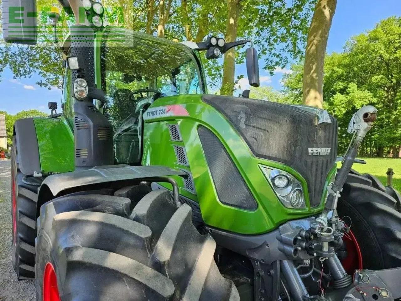 Fendt 724 s4 profi plus (718 720 722 ) - Tracteur agricole: photos 4 Fendt 724 s4 profi plus (718 720 722 ) - Tracteur agricole: photos 4
