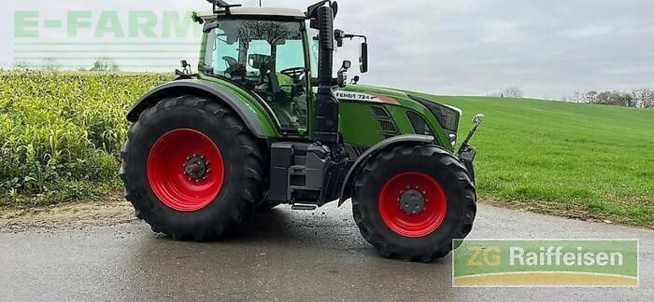 Tracteur agricole Fendt 724 vario: photos 7 Tracteur agricole Fendt 724 vario: photos 7