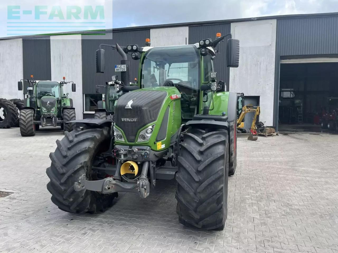 Fendt 724 vario profiplus ProfiPlus - Tracteur agricole: photos 4 Fendt 724 vario profiplus ProfiPlus - Tracteur agricole: photos 4