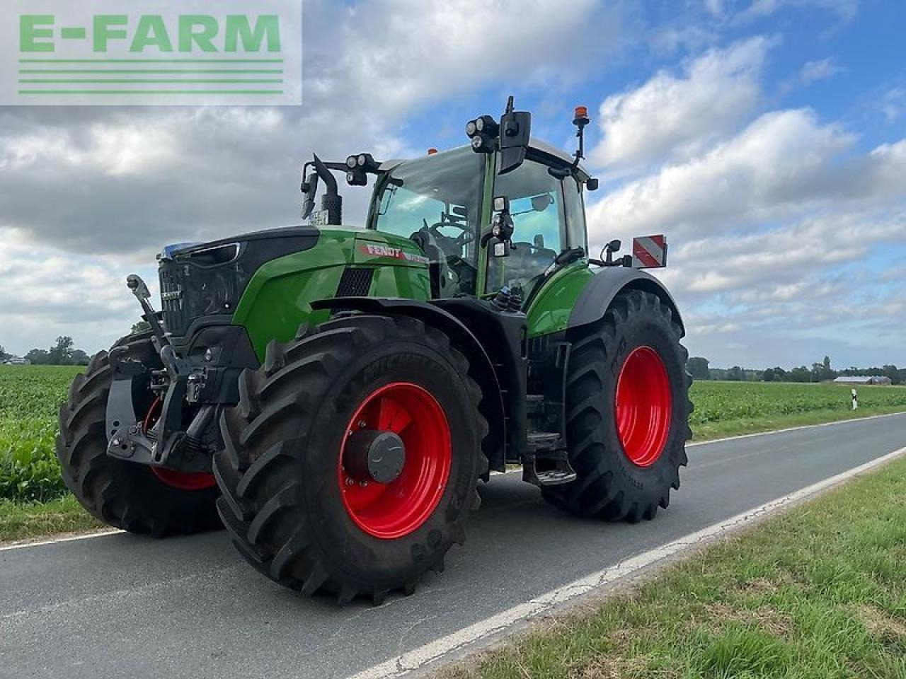 Fendt 728 power+ - Tracteur agricole: photos 2 Fendt 728 power+ - Tracteur agricole: photos 2