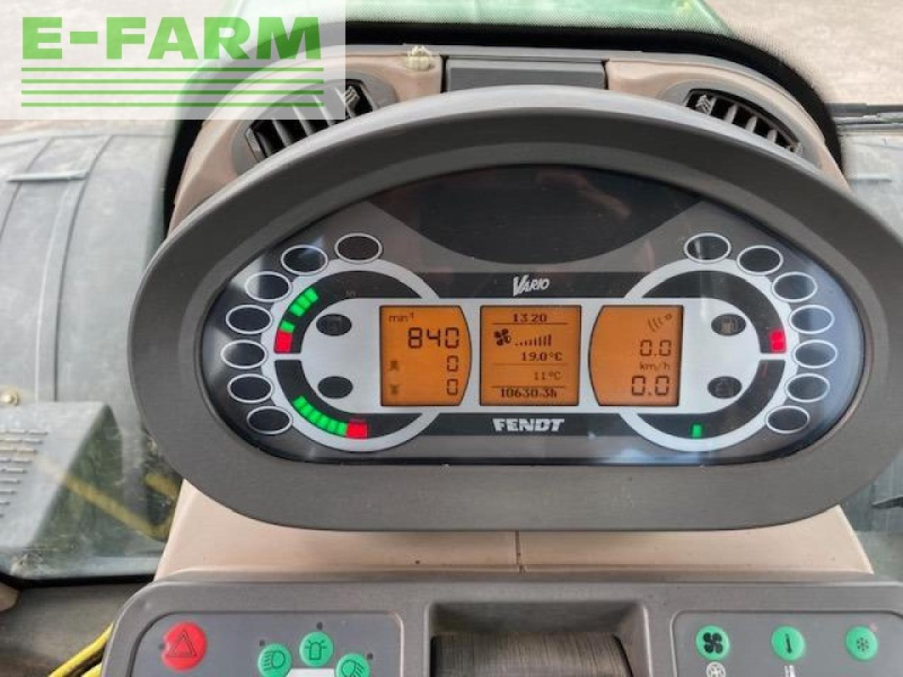 Tracteur agricole Fendt 824 vario profi plus ProfiPlus: photos 15