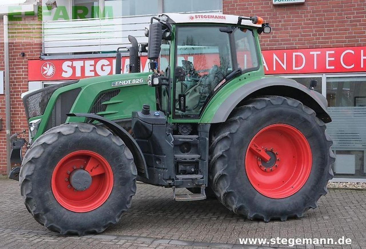 Fendt 826 vario s profi plus ProfiPlus - Tracteur agricole: photos 2 Fendt 826 vario s profi plus ProfiPlus - Tracteur agricole: photos 2