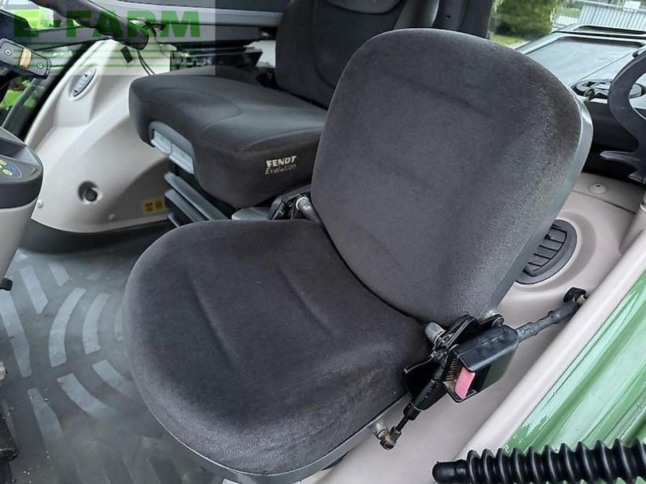 Tracteur agricole Fendt 828 vario profi+ plus / gps navi rtk trimble / tms ProfiPlus: photos 11 Tracteur agricole Fendt 828 vario profi+ plus / gps navi rtk trimble / tms ProfiPlus: photos 11