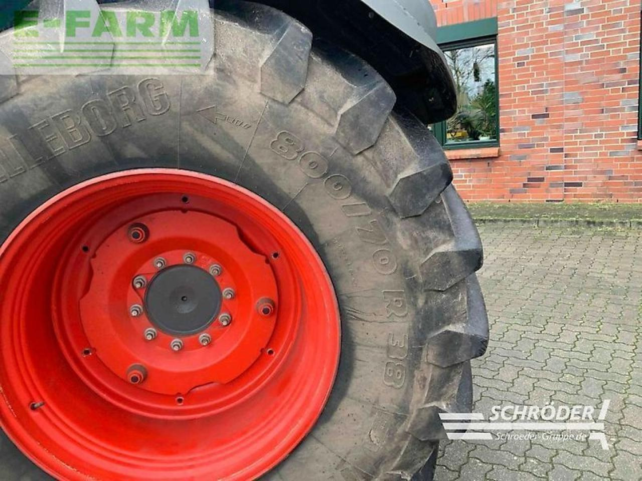 Fendt 828 vario s4 profi plus ProfiPlus - Tracteur agricole: photos 5 Fendt 828 vario s4 profi plus ProfiPlus - Tracteur agricole: photos 5