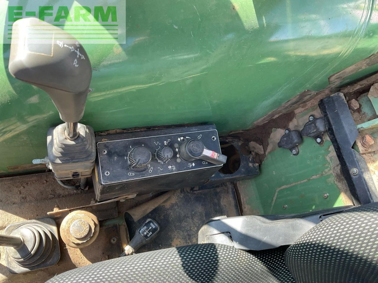 Tracteur agricole Fendt Farmer 280 SA: photos 21
