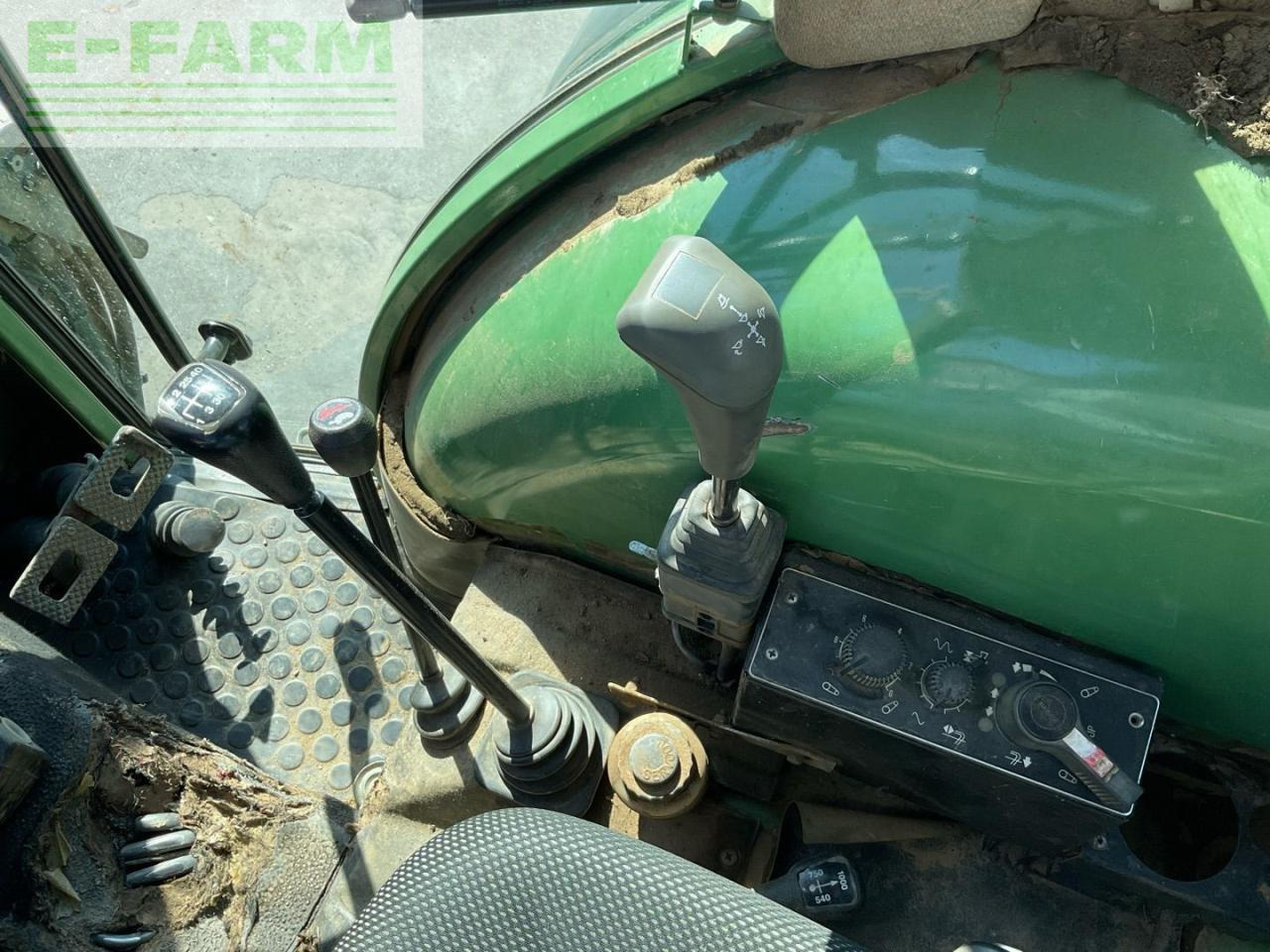 Tracteur agricole Fendt Farmer 280 SA: photos 20