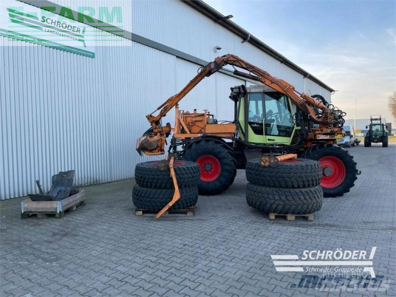 Fendt xylon 524 - Tracteur agricole: photos 2 Fendt xylon 524 - Tracteur agricole: photos 2