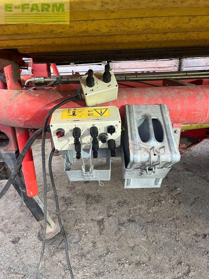 Grimme se 75 - 40 ub - Arracheuse de pommes de terre: photos 4 Grimme se 75 - 40 ub - Arracheuse de pommes de terre: photos 4