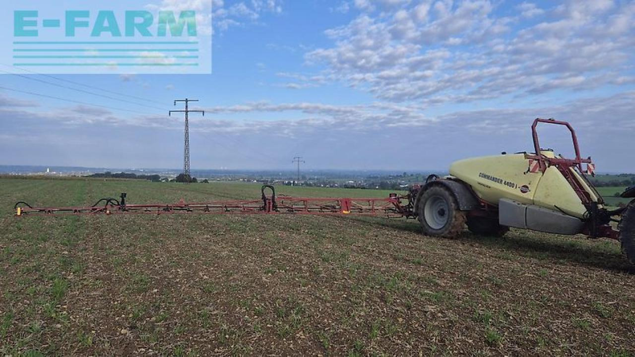 Hardi commander 4400 i/24 m gestänge/section-controll - Pulvérisateur traîné: photos 1 Hardi commander 4400 i/24 m gestänge/section-controll - Pulvérisateur traîné: photos 1