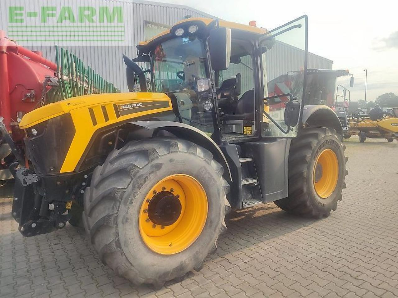 JCB 4220 fastrac - Tracteur agricole: photos 4 JCB 4220 fastrac - Tracteur agricole: photos 4