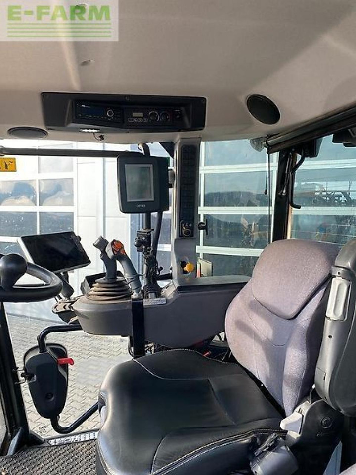 Tracteur agricole JCB 4220 fatsrac: photos 9