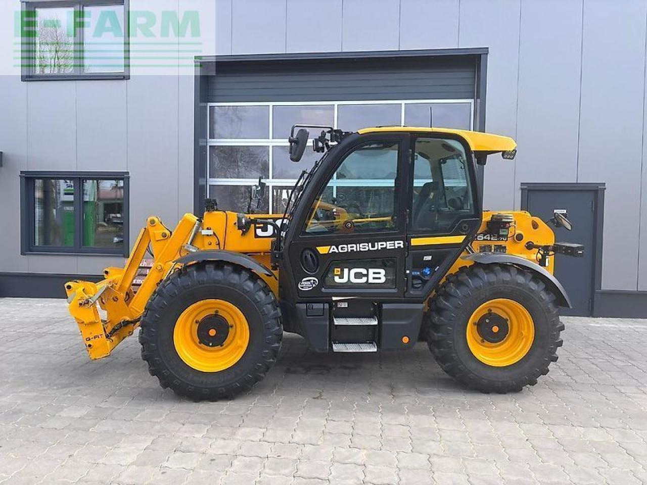 JCB 542-70 agrisuper - Chariot télescopique: photos 2 JCB 542-70 agrisuper - Chariot télescopique: photos 2