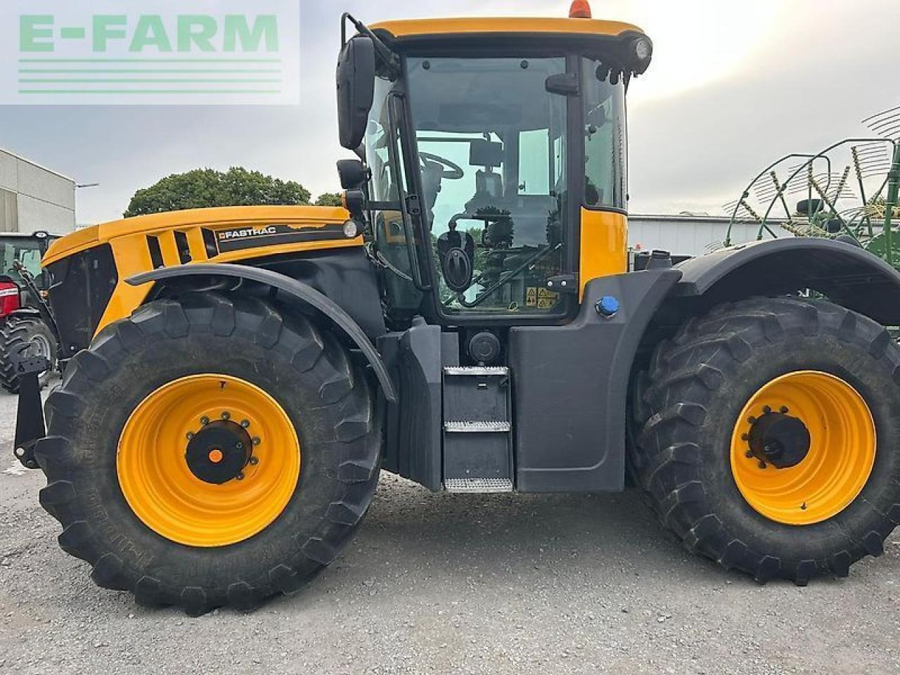 JCB fastrac 4220 - Tracteur agricole: photos 3 JCB fastrac 4220 - Tracteur agricole: photos 3