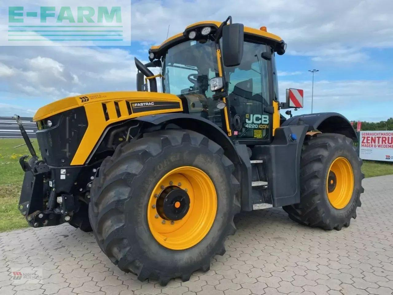 JCB fastrac 4220 icon - Tracteur agricole: photos 1 JCB fastrac 4220 icon - Tracteur agricole: photos 1