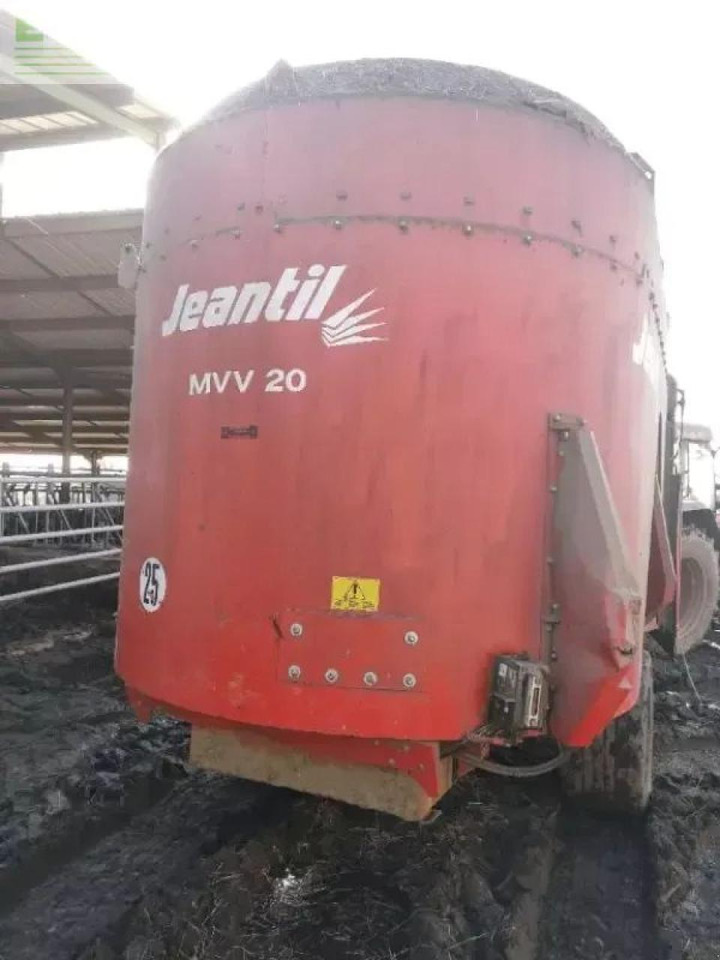Jeantil mvv20 - Matériel d'élevage: photos 4 Jeantil mvv20 - Matériel d'élevage: photos 4