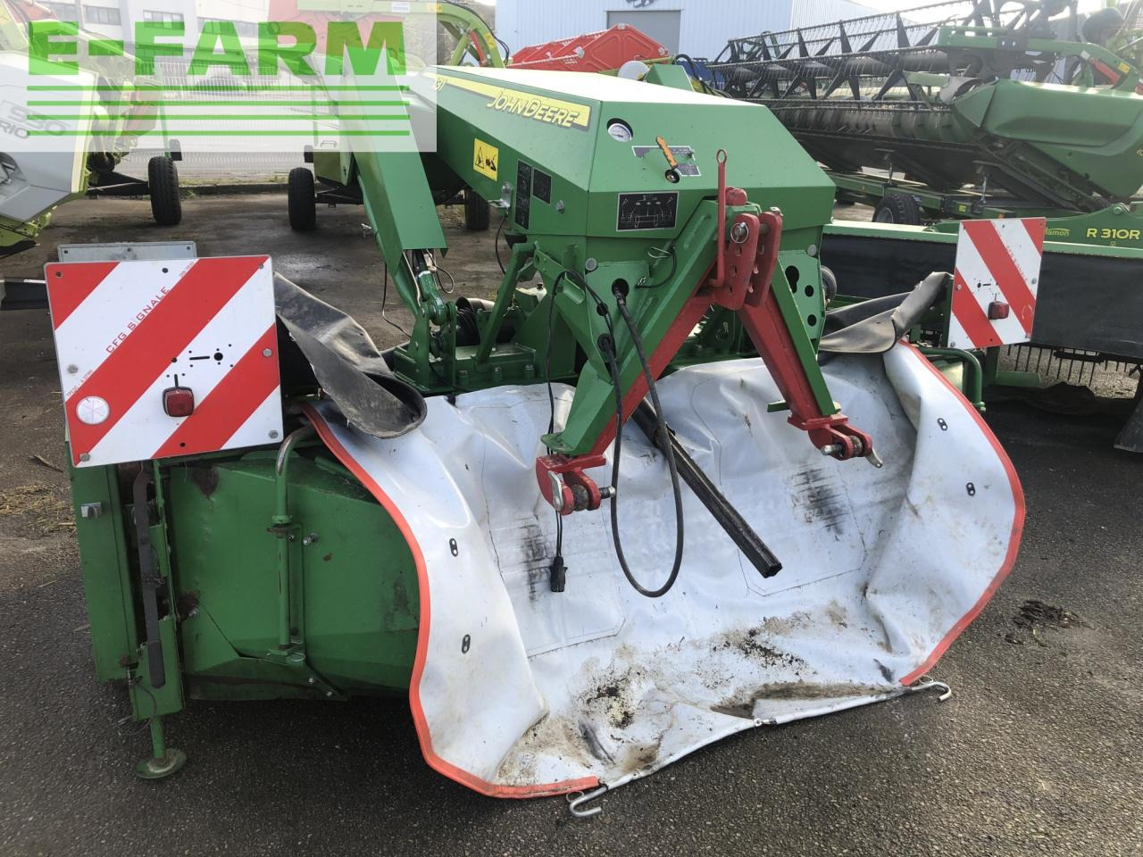 John Deere 131 - Faucheuse: photos 2 John Deere 131 - Faucheuse: photos 2