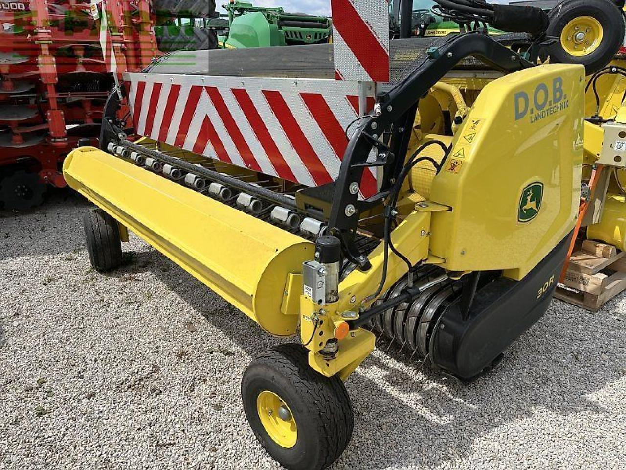 John Deere 30r - Accessoire aux ensileuses: photos 2 John Deere 30r - Accessoire aux ensileuses: photos 2