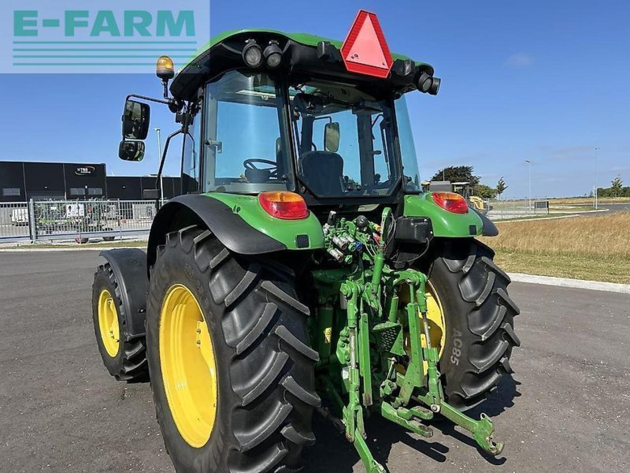 John Deere 5100m - Tracteur agricole: photos 4 John Deere 5100m - Tracteur agricole: photos 4