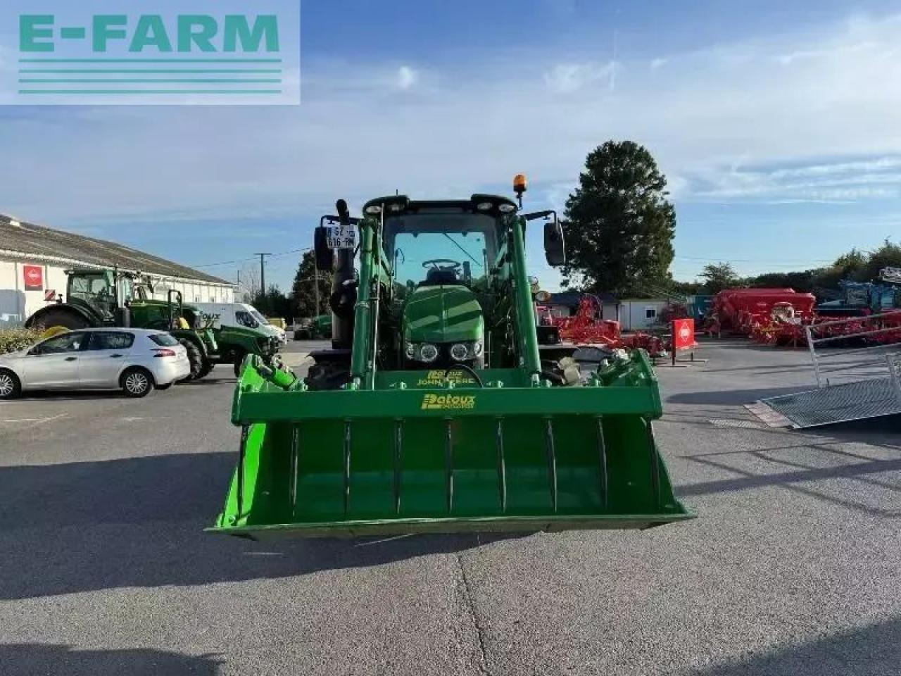John Deere 6100m - Tracteur agricole: photos 2 John Deere 6100m - Tracteur agricole: photos 2