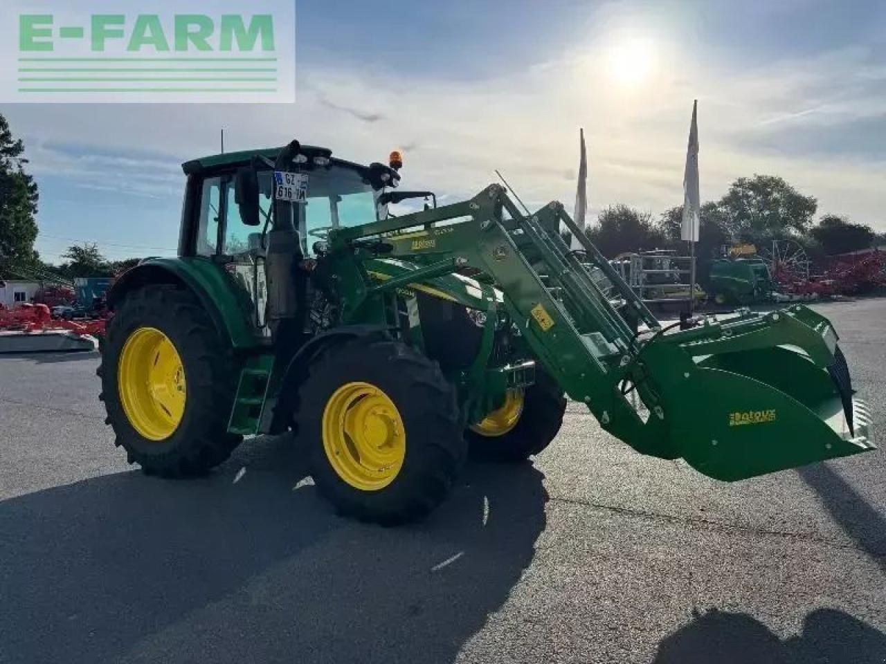 John Deere 6100m - Tracteur agricole: photos 3 John Deere 6100m - Tracteur agricole: photos 3
