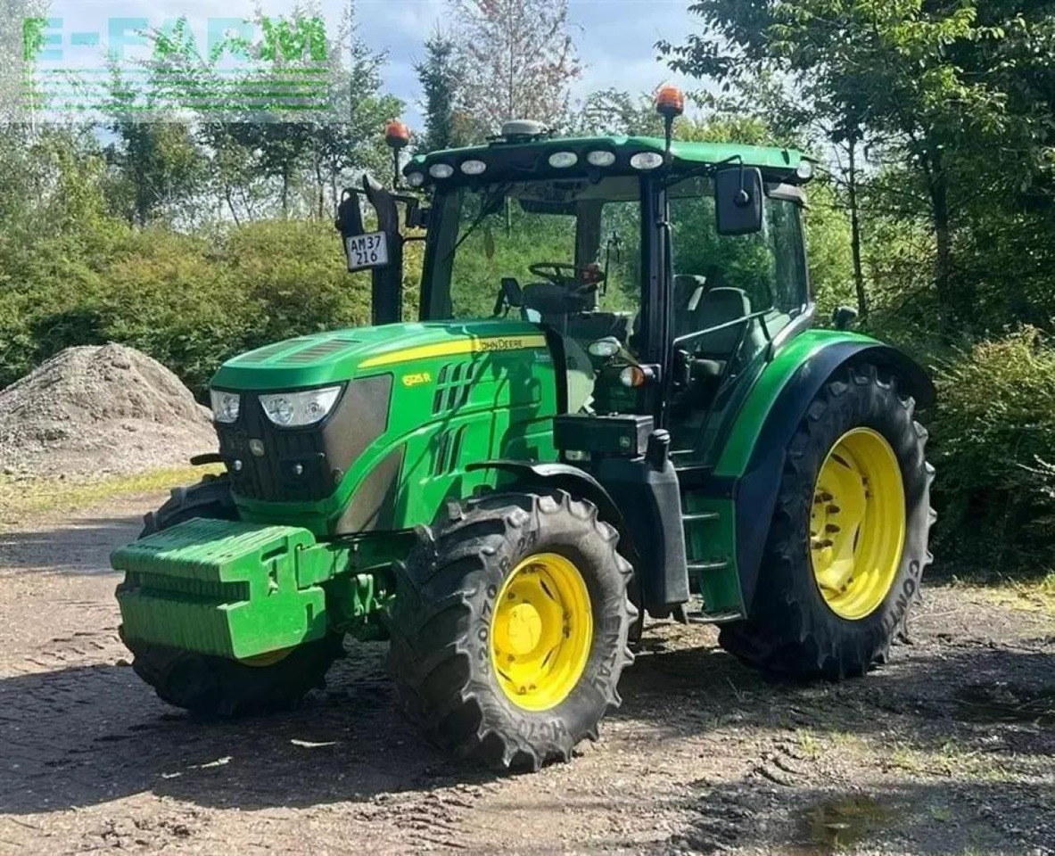 John Deere 6125r - Tracteur agricole: photos 1 John Deere 6125r - Tracteur agricole: photos 1
