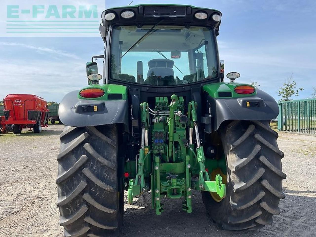 John Deere 6130r - Tracteur agricole: photos 3 John Deere 6130r - Tracteur agricole: photos 3